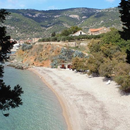 Apartments And Rooms By The Sea Komiza, Vis - 2431 외부 사진