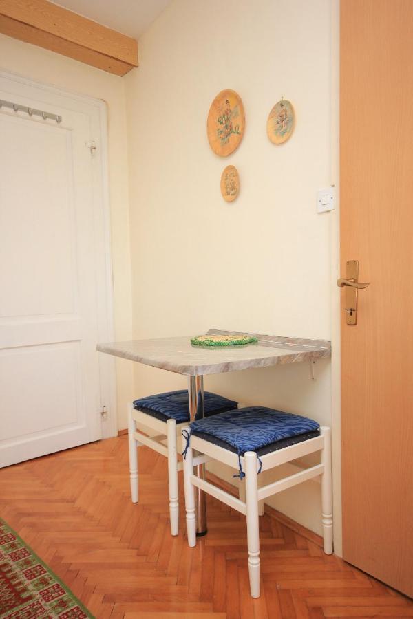 Apartments And Rooms By The Sea Komiza, Vis - 2431 외부 사진