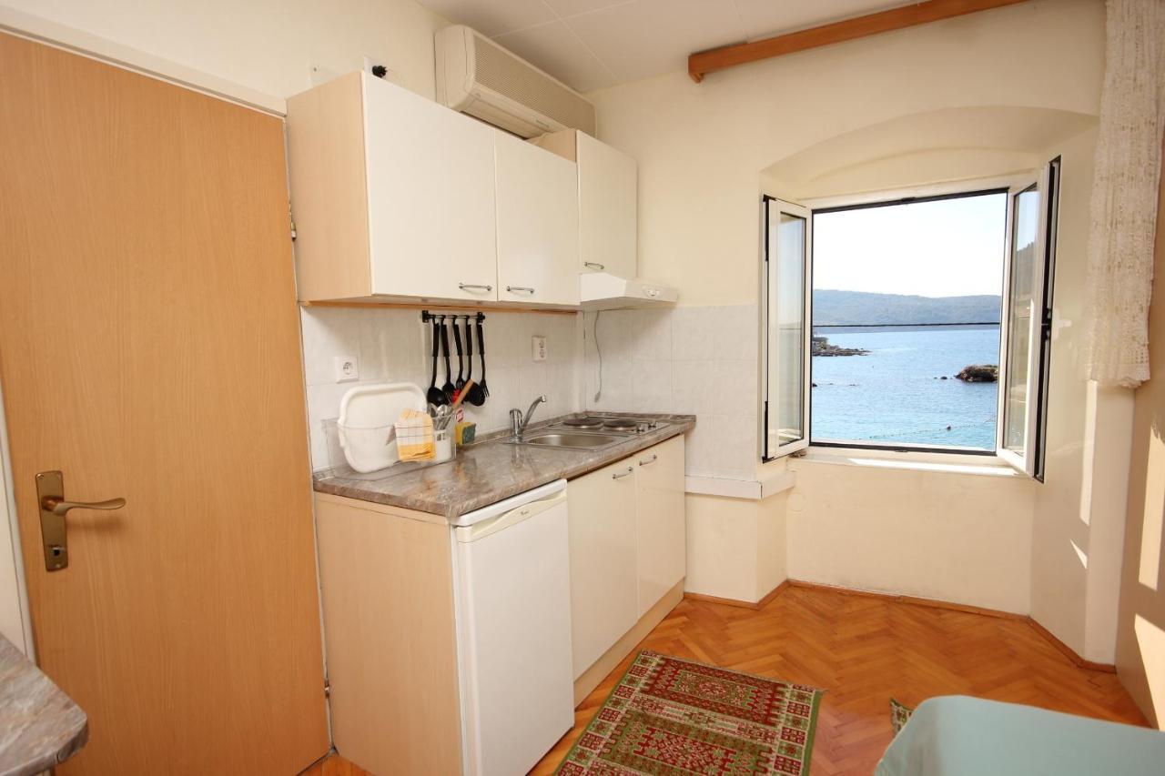 Apartments And Rooms By The Sea Komiza, Vis - 2431 외부 사진
